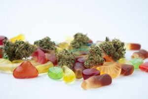 Edibles vs. Smoking