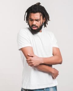 Traditional Topical Pain Relief vs CBD Pain Roll-Ons For Pain Relief